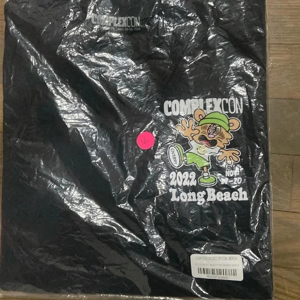 Brand new concert merchandise